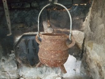 Antique 1700s (?) Small Cast Iron Three Legged Small Cooking Pot With Handle