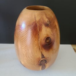 'iannaccone' Hand Turned Red Cedar Knotted Flamewood Vase