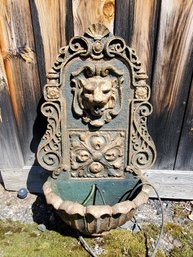 Victorian Style Lion Head Fountain - Polyresin Green & Gold