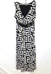 Women's Ashley Stewart Sleeveless Black & White V-neck Belted Maxi Dress Size 22-24