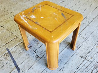 1980s Contemporary Styled Small Wood Side Accent Table