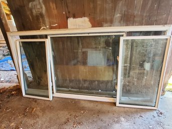 Insulated Window 8x4 With Sliders On Each End