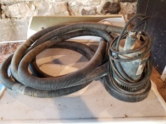 Sump Pump With Hose