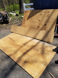 Assorted Plywood Sheets & Pieces