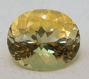 Beautiful 15.75 Carat Oval Citrine Gemstone 17.48mm X 14.30mm X 12.70mm