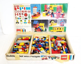 Vintage 1974 LEGO Building Set Model # 190 - Complete 526 Pieces