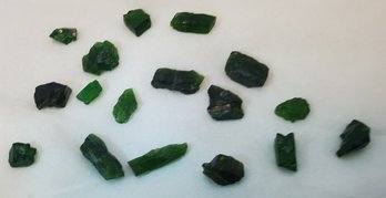 Lot Of 58.35 Carats Natural Green Chrome Diopside Gemstone Nuggets (17 Pieces)