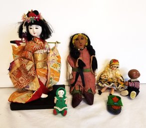 Vintage Selection Of Various Sized Collectible Dolls