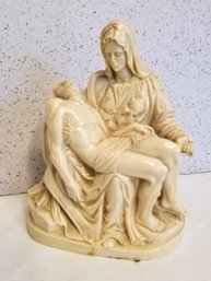 Vintage Mary Holding Jesus 'la Madonna Della Pietra' Resin Statue