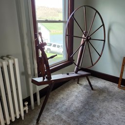 Dark Wood Spinning Wheel