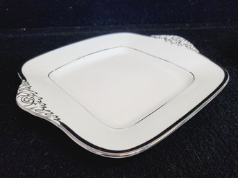 Wedgwood White Porcelain With Silver Leaf Carlyn Square Platter Serving Plate