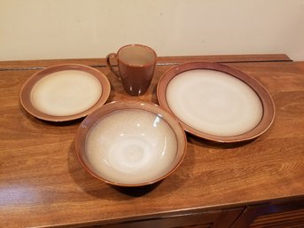 Set  Of Ceramic Service Ware