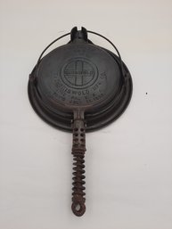 Antique Circa 1910 Griswold No. 9 Cast Iron Waffle Iron