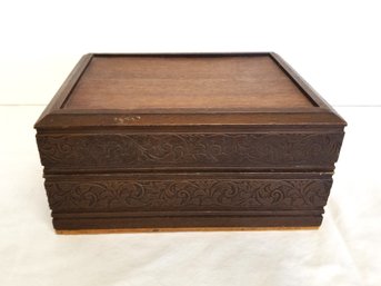 Vintage 10' Hand Carved Hinged Wooden Jewelry Box