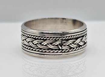 Size 8 Spinner Ring In Sterling Silver