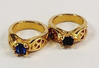 2 Small Rings  Charms / Pendants  Gold Tone Dark Blue / Bright Blue Stone