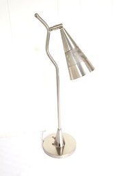 Contemporary Silver Finish Metal 60 Watt Desk Lamp
