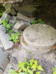 Miscellaneous Garden Cement Curbing And Round Walking Stones