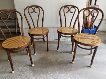 Four Vintage MCM Sweetheart Bentwood Thonet Style Bistro Chairs - Made In Romania