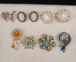 Assorted Vintage Earrings And Brooches