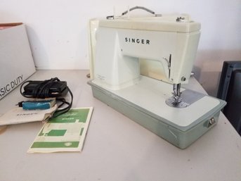 Vintage Portable Singer Stylist Electric Sewing Machine