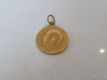 14K Gold Coin Pendant 8.30 G.