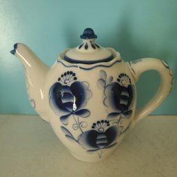 Beautiful Blue & White Imported GZHEL USSR Porcelain Teapot