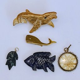 Collection Of Stone And Metal Vintage Pins And Pendants