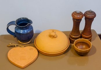 Farmhouse Tableware - Clay Garlic Roaster, Salt/Pepper Grinders, Heart Trivet, Ceramic Pitcher & Wooden Bowl