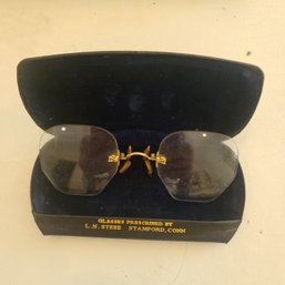 Vintage Beveled Rimless Eyeglasses With Case (prescription)