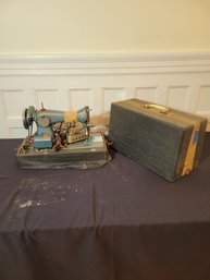 Dressmaker Model 193 Vintage Sewing Machine. - - - - - - - - - - - - - - - - - - - - - - - - - - - Loc: G S1