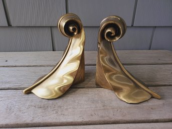 Pair Antique Finish PM Craftsman Mid-Century Modern 5' Brass Tropical Leaf Bookends