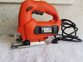 Black & Decker Corded Jigsaw Model JS510 With Extra Blades