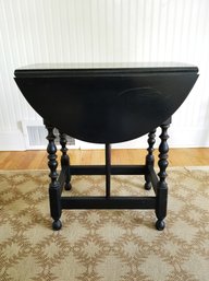 Vintage Oval Black Solid Wood Drop Leaf Accent Table