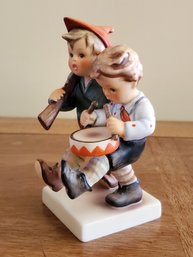 Vintage Goebel Hummel Volunteers 6' Figurine