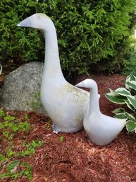 2 Gooses Blow Mold Plastic Garden Art Statues Mom And Kid