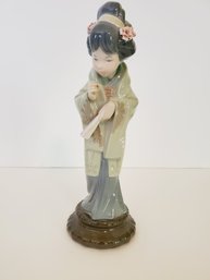 Vintage Lladro Porcelain Japanese Lady