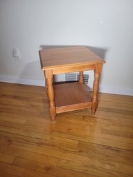 Solid Pine End Table. In Nice Condition.