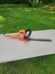 Not Your Average Black And Decker Hedge Trimmer.  This Has ALL Metal Housing. Tested And Works. - Loc: G Wall
