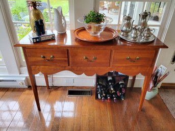 Beautiful Hitchcock Wood Kitchen Dining Buffet Server Sideboard Credenza