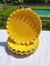 Set Of Four Bright Yellow Fluted Pie Crust Edge 9 Inch Plates