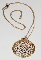 Beautiful 10k Yellow Gold Fillagree Large Round Pendant With Necklace