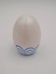 Vintage Art Glass Iridescent Blue And White Egg Form Paperweight