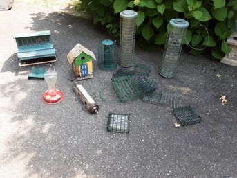 Bird House/feeders Lot