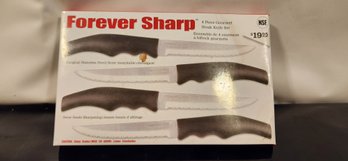 Never Used Set Of Forever Steak Knives