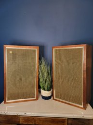 Vintage Pioneer Speaker Pair.  Model CS-A31. - - - - - - - - - - - - - - - - - - - - - - -- - - --  Loc: S1