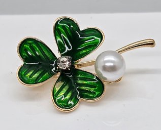 Shamrock Brooch With Faux Pearl