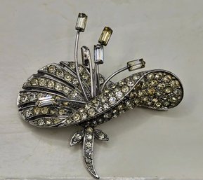 Vintage 30s Style Crystal Embellished Lily Flower Pin