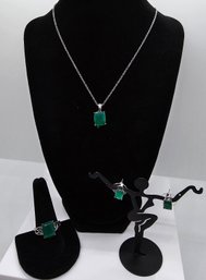 Green Onyx Stud Earrings, Ring & Pendant Necklace In Stainless Steel