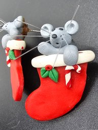 Adorable Vintage Christmas Mice Earrings Or Pins